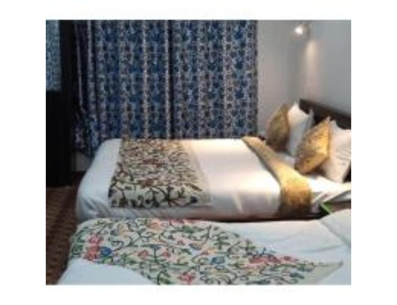 New Relax Inn, Pahalgam, 2 Km From Lidder Valley Екстериор снимка